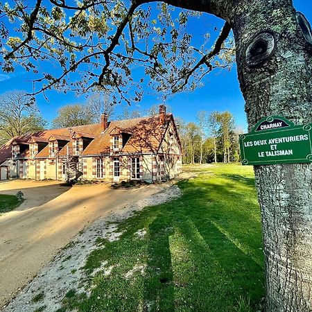 Les Chambres De Charnay - Calme Charme Et Confort Piscine A 5 Mn Du Peage Vierzon Eksteriør billede