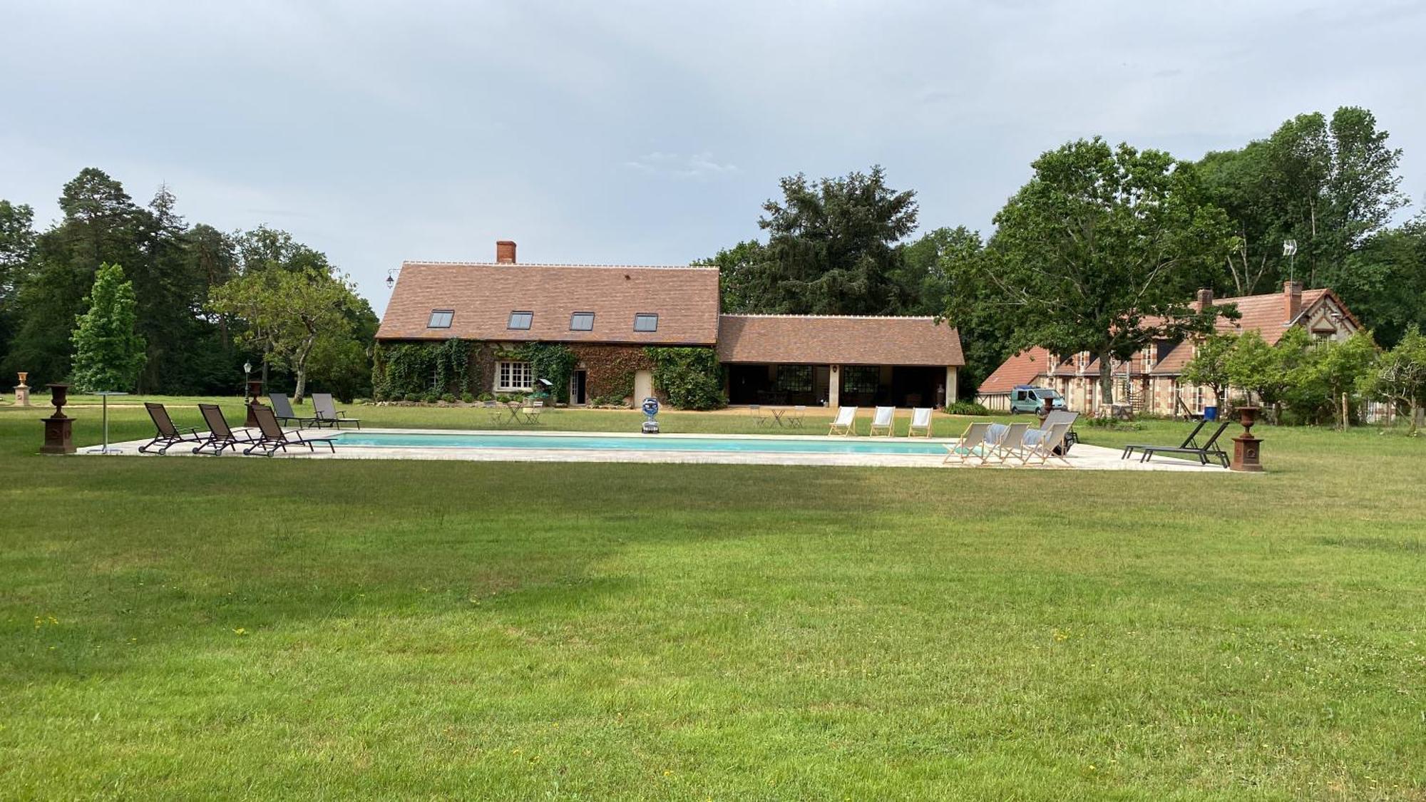 Les Chambres De Charnay - Calme Charme Et Confort Piscine A 5 Mn Du Peage Vierzon Eksteriør billede
